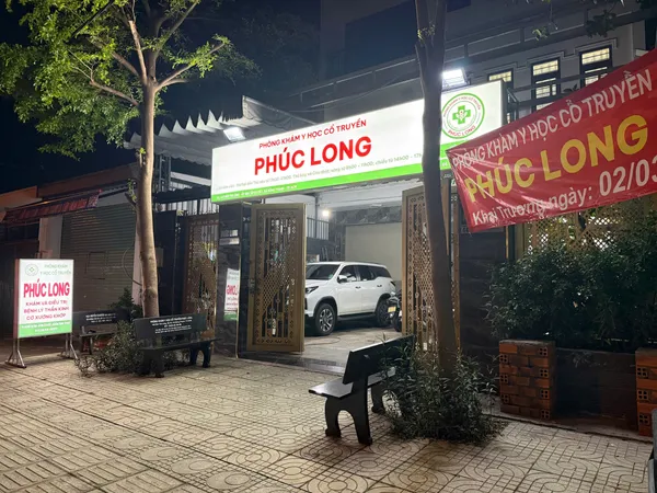 Lối vào buổi tối 2