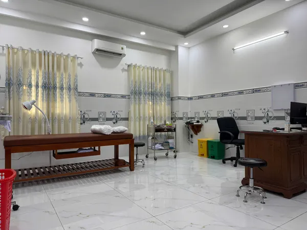 Phòng điều trị chính 2